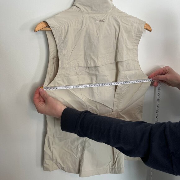 Eddie Bauer. Travex Vest. Off-White or Beige Color. Size Medium. Womens. - Picture 4 of 7